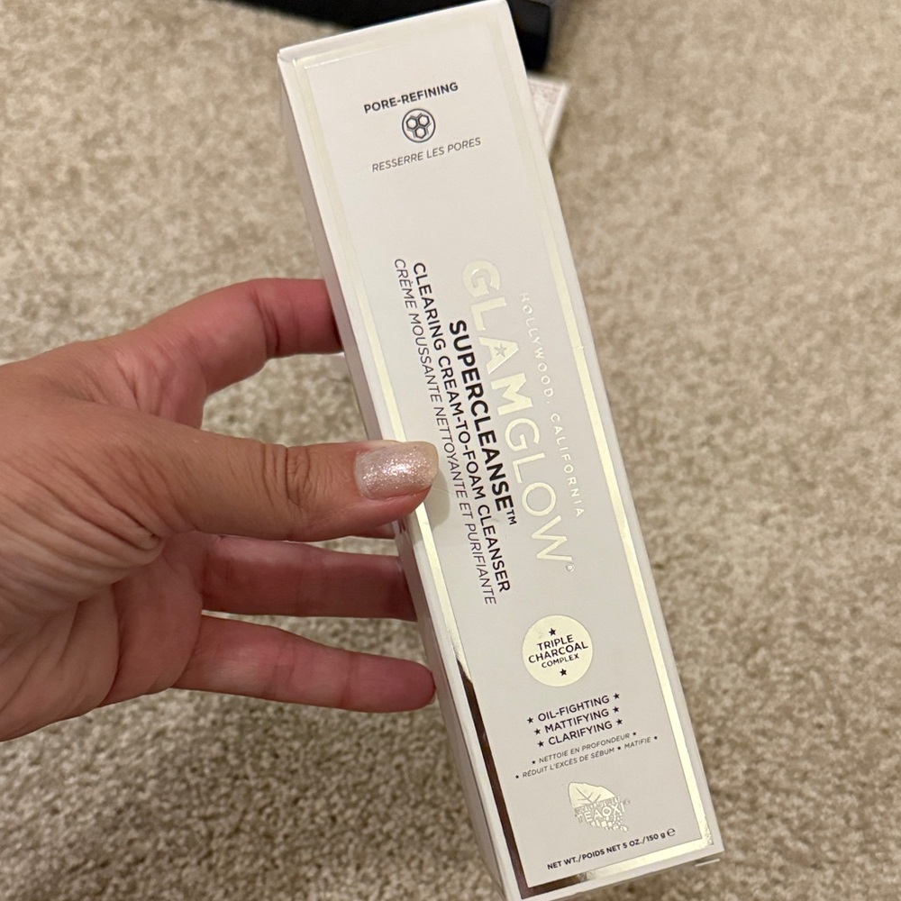 GLAMGLOW Supercleanse White Cleanser